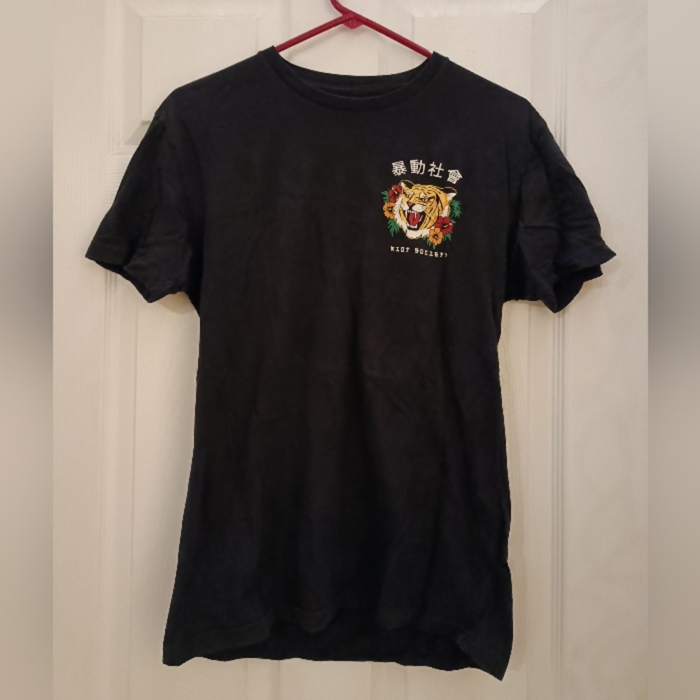 Riot Society Black Short Sleeve Tee with Graphic
